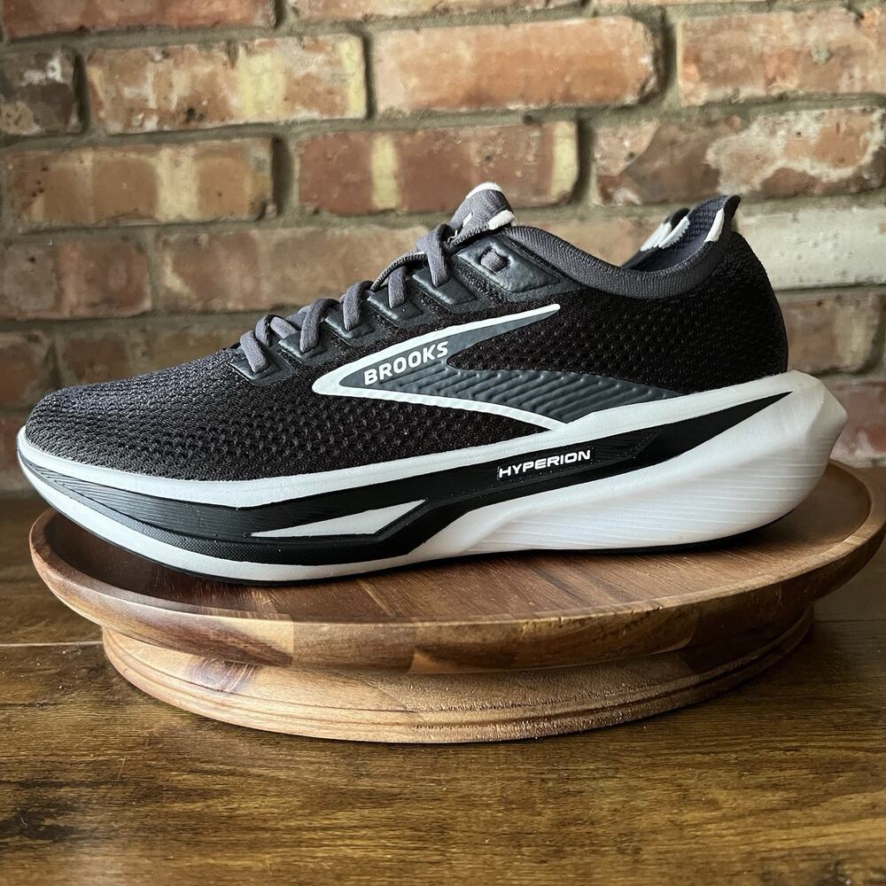 Brooks Hyperion 3 Women's 10 Black Balanced Cushioned Running Shoes Sneakers